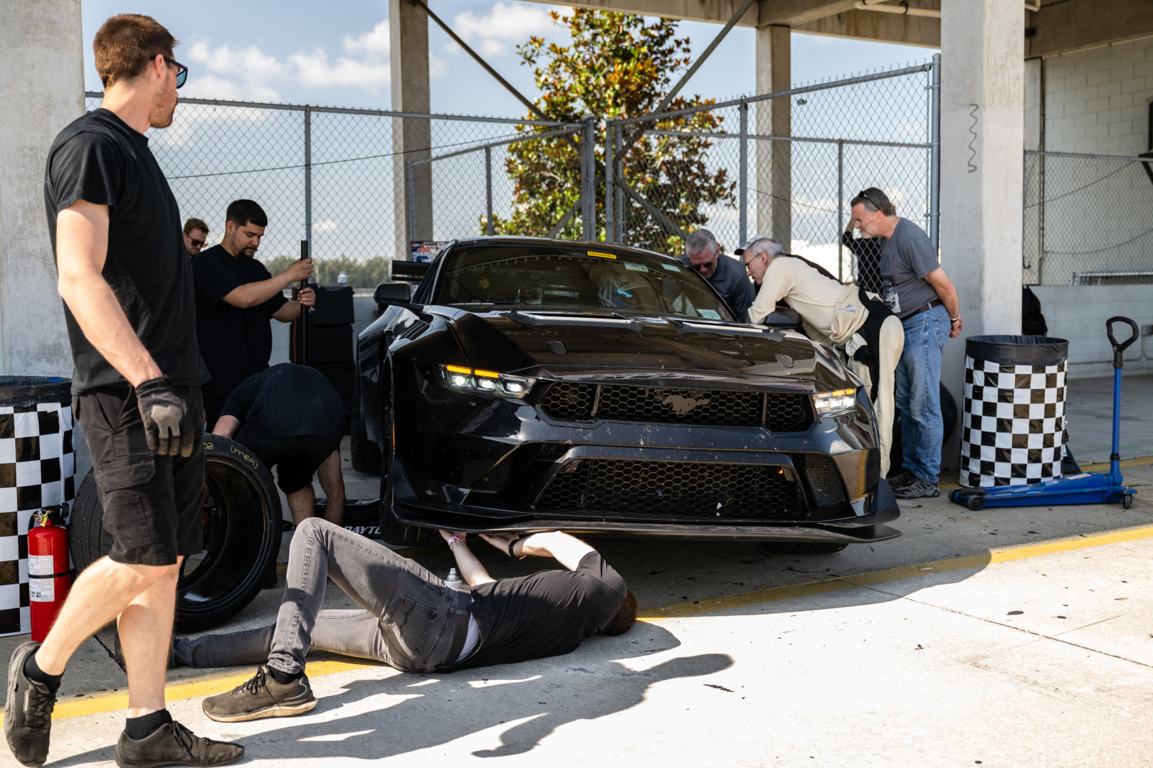 SMALL_Ford Mustang GTD_Road to the Ring_19
